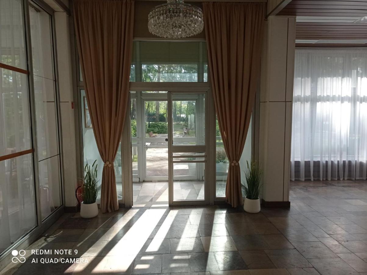Krysztalowa Przystan Mrzeżyno Exterior foto